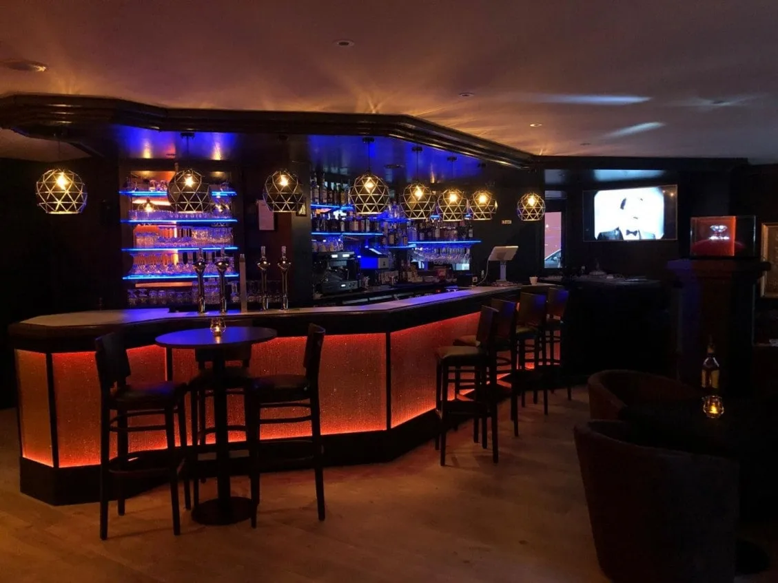 Bars & établissements de nuit — agence d'architecture Infinity Architecture, Mulhouse & Strasbourg